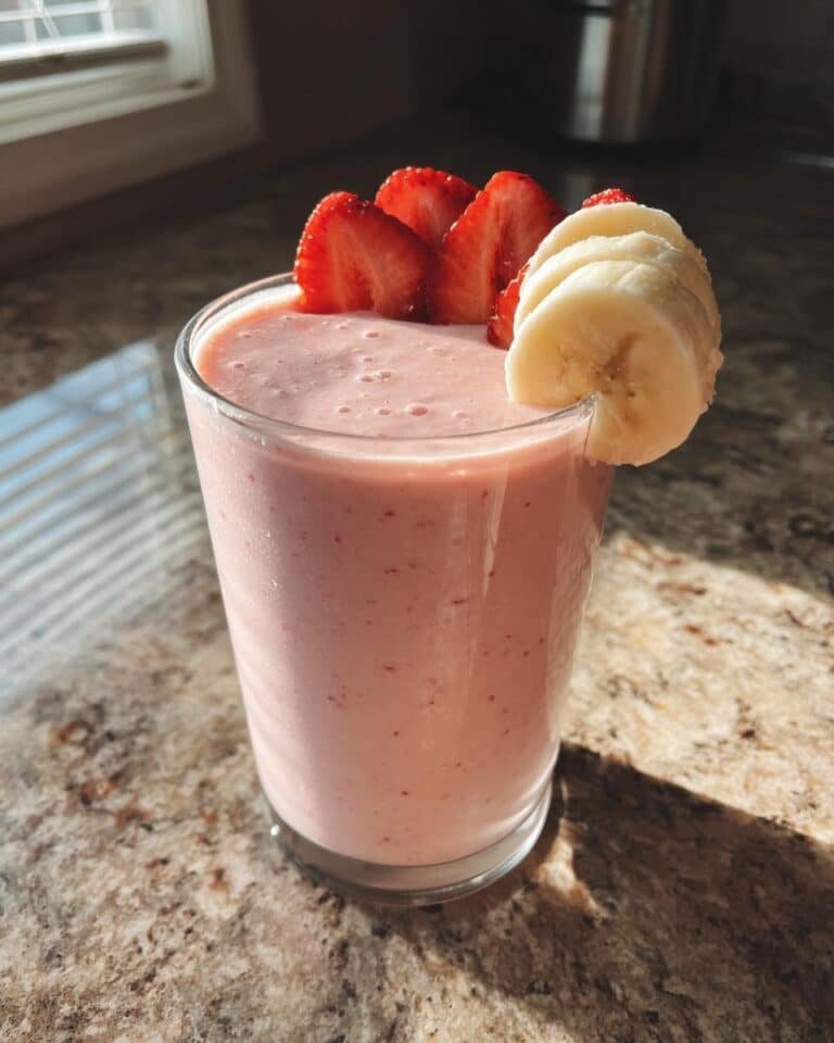 Ultimate 5-Minute Strawberry Banana Smoothie Recipe 11 Strawberry Banana Smoothie